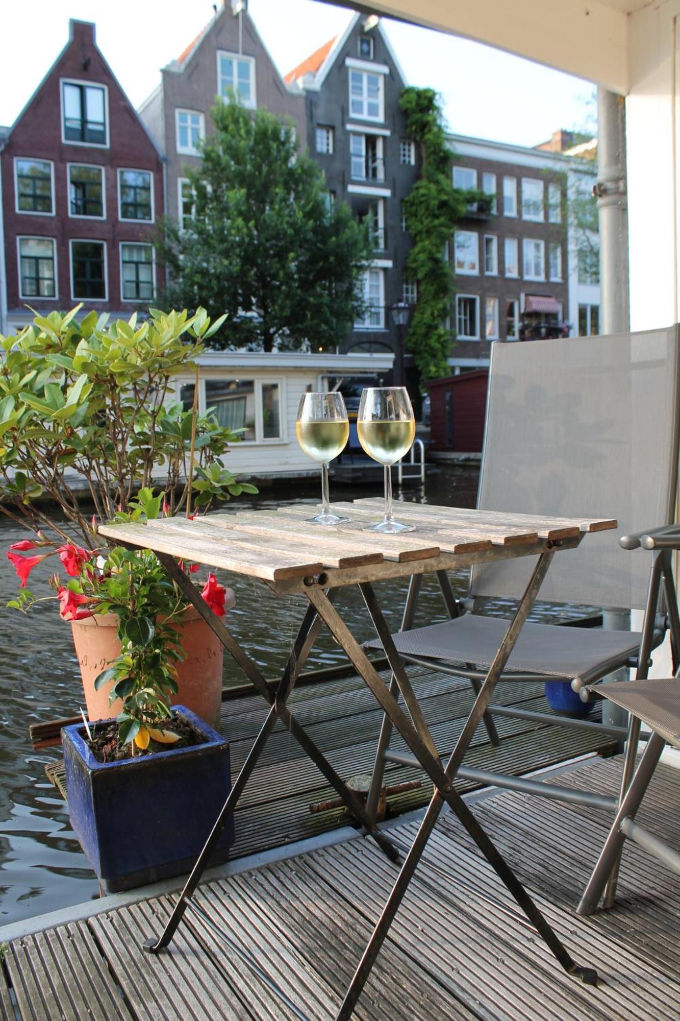 Houseboat Orpheus Bed & Breakfast อัมสเตอร์ดัม ภายนอก รูปภาพ